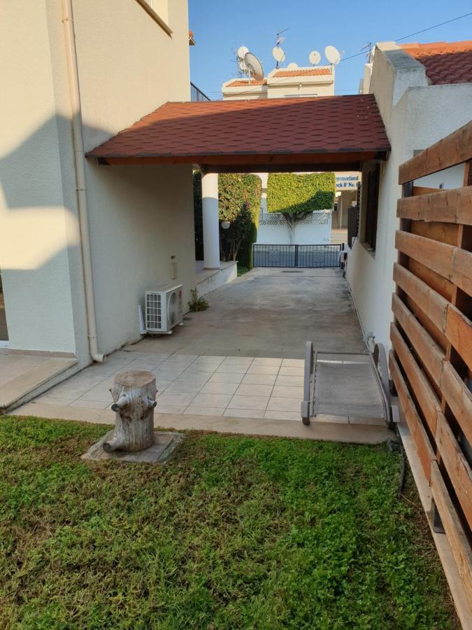 VillaViktoria Limisso Esterno foto